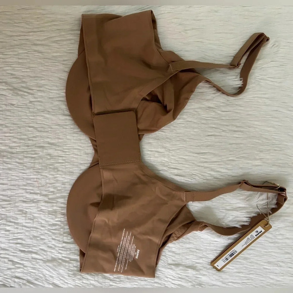 Skims women’s Bra - Picture 2 of 4